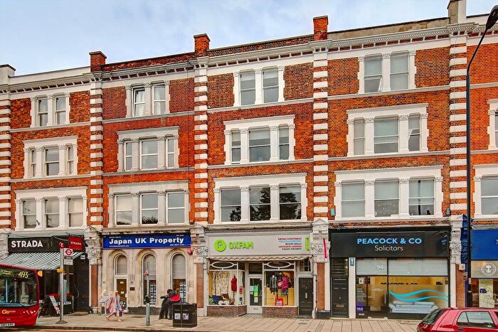 2 Bedroom Flat To Rent In High Street Wimbledon, Wimbledon Village, SW19