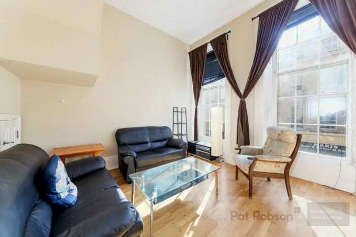 4 Bedroom Maisonette To Rent In Clayton Street Flat A, Newcastle Upon Tyne, NE1