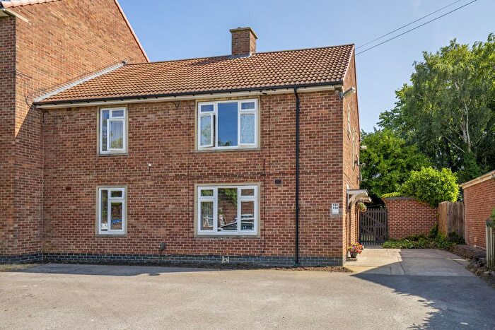 2 Bedroom Flat For Sale In St Stephens Road, York, YO24