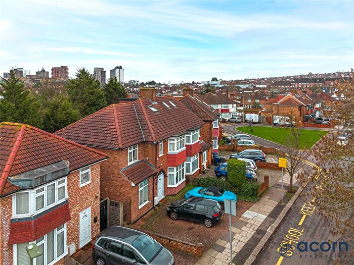 4 Bedroom Semi-Detached House For Sale In Poolsford Road, Colindale, London, NW9