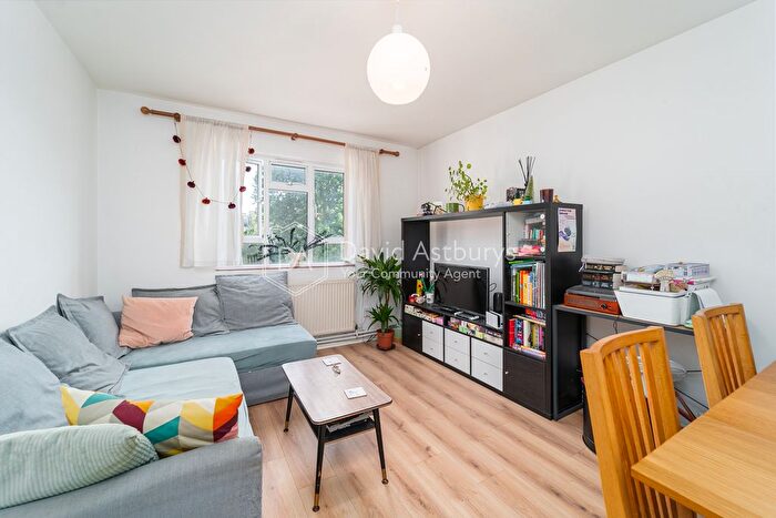 1 Bedroom Flat To Rent In Halton Road, Islington, London, N1