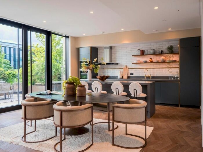 3 Bedroom Flat To Rent In The Penthouse, Battersea Power Station, SW11