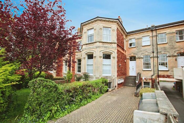 2 Bedroom Flat To Rent In Alexandra Gate - Clifton, BS8