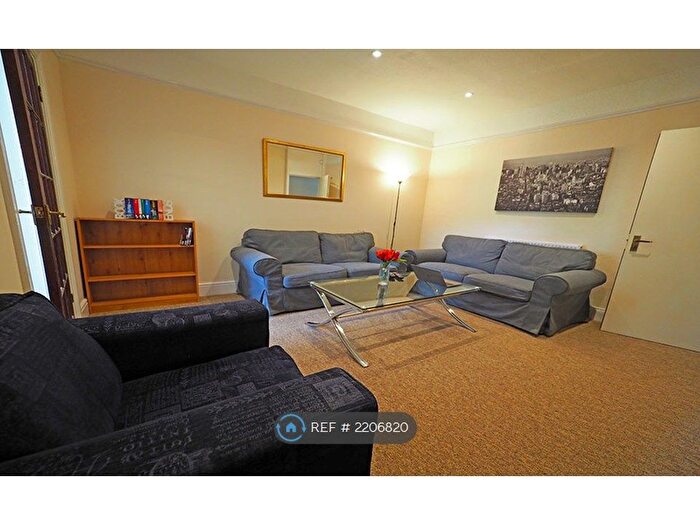 5 Bedroom Terraced House To Rent In Lymore Avenue, Bath, BA2