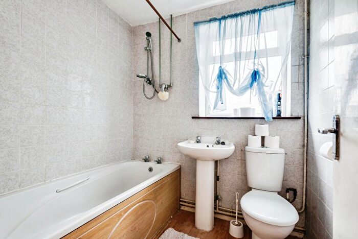2 Bedroom Semi-Detached House For Sale In Whitbourne Avenue, Swindon, Wiltshire, SN3