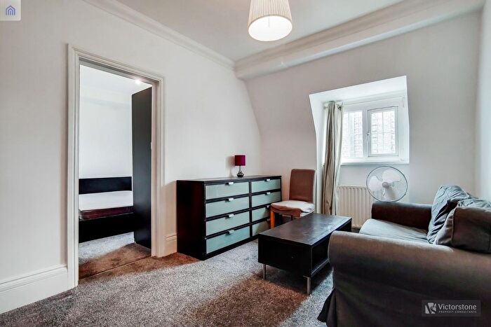 1 Bedroom Flat To Rent In Whitechapel Road, Whitechapel, London, E1
