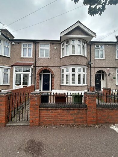 3 Bedroom Terraced House For Sale In Barking, IG11