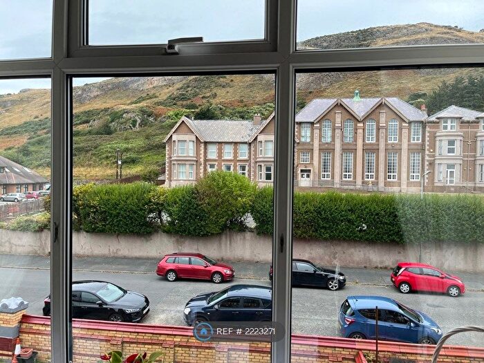 1 Bedroom Flat To Rent In Abbey Road, Llandudno, LL30
