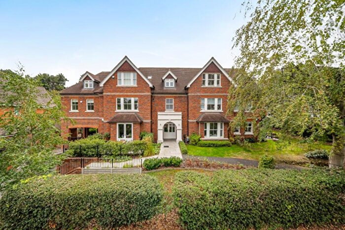2 Bedroom Flat To Rent In Blanford Road Reigate, RH2