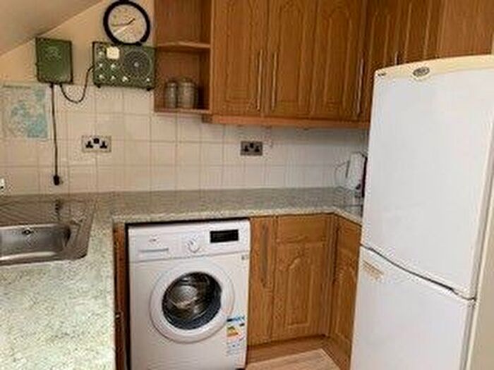 3 Bedroom Flat To Rent In King Street, City Centre, Aberdeen, AB24
