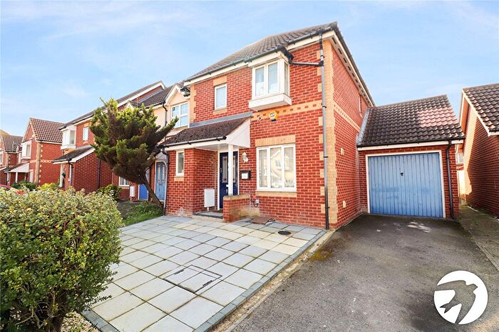 4 Bedroom Terraced House For Sale In Martin Street, London, SE28