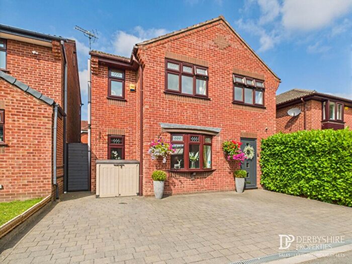 4 Bedroom Detached House For Sale In Salcey Close, Swanwick, DE55