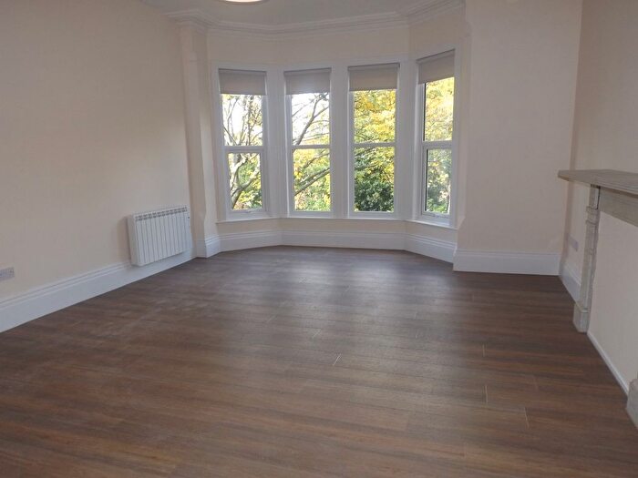 2 Bedroom Flat To Rent In Mapperley Road, Nottingham, NG3