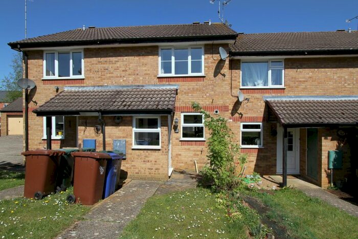 2 Bedroom Terraced House To Rent In Frensham Close, Banbury, Oxon, OX16