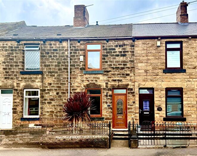 2 Bedroom Terraced House For Sale In Hough Lane, Wombwell, Barnsley, S73