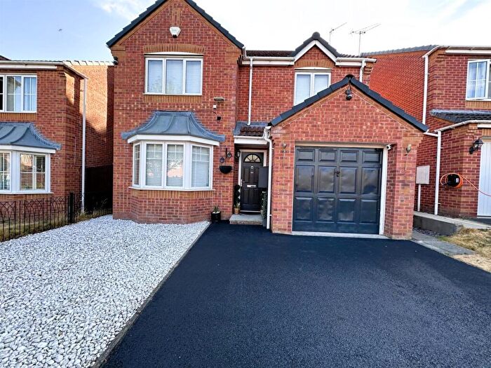 4 Bedroom Detached House For Sale In Sapphire Drive, Denby, DE5