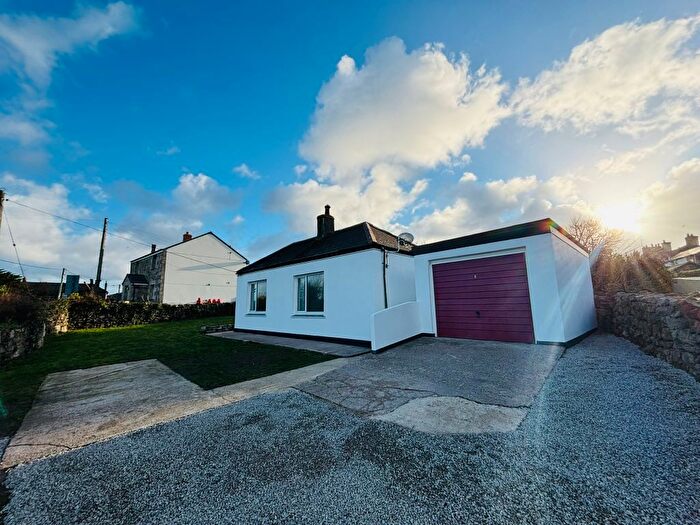 3 Bedroom Detached Bungalow To Rent In Boscaswell Downs, Pendeen, Penzance, TR19