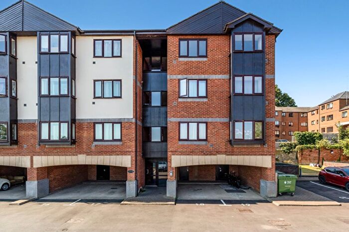 1 Bedroom Flat To Rent In Britannia Road, Banbury, OX16