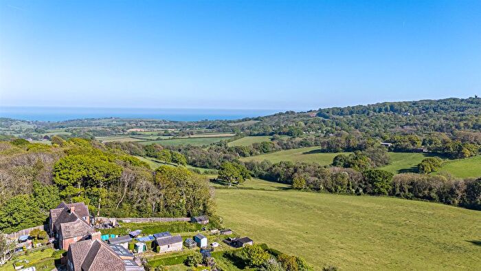 2 Bedroom Detached Bungalow For Sale In Friars Hill, Guestling, TN35