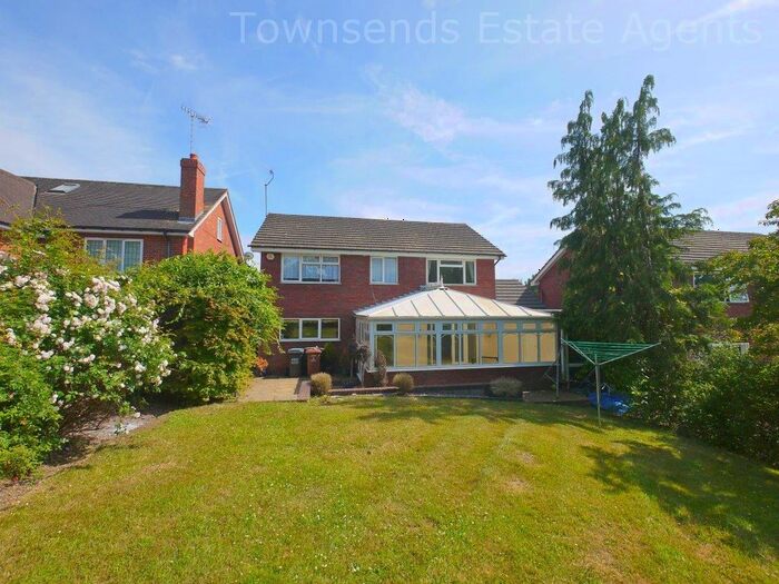 4 Bedroom Detached House To Rent In Batchworth Lane, Northwood, HA6