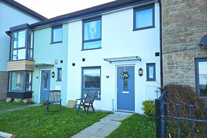 3 Bedroom Terraced House To Rent In Turnchapel, Devon, PL9