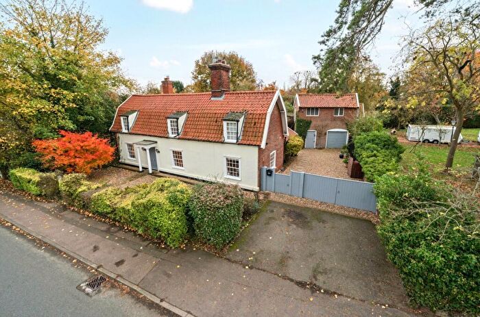 3 Bedroom Detached House For Sale In Bury Road, Beyton, Bury St. Edmunds, Suffolk, IP30