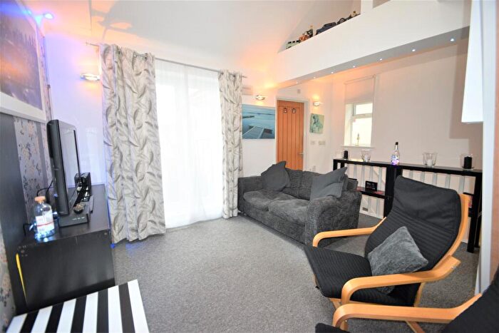 2 Bedroom Flat To Rent In Doncaster Road, Eastleigh, SO50