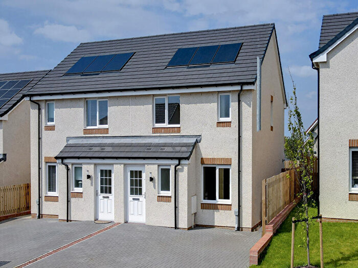 3 Bedroom Semi-Detached House For Sale In Mayfields High Road, Saltcoats, KA21