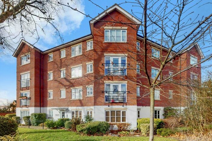 2 Bedroom Flat To Rent In Harlesden Road, Willesden, London, NW10