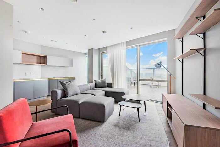 3 Bedroom Flat To Rent In No., Upper Riverside, Cutter Lane, Greenwich Peninsula, SE10