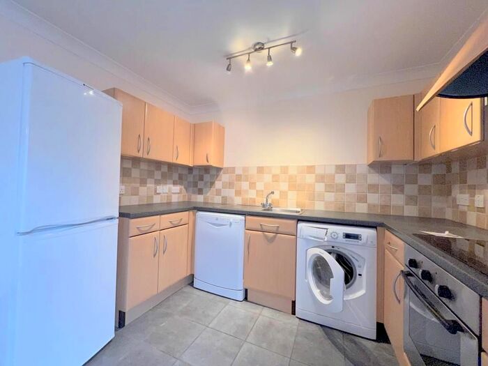 2 Bedroom Property To Rent In Flat, Bentley House, Abbeygate Court, March, PE15