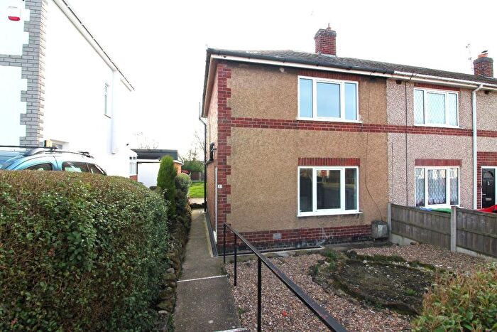 3 Bedroom Town House To Rent In Hillcrest Drive, Hucknall, Nottingham, NG15