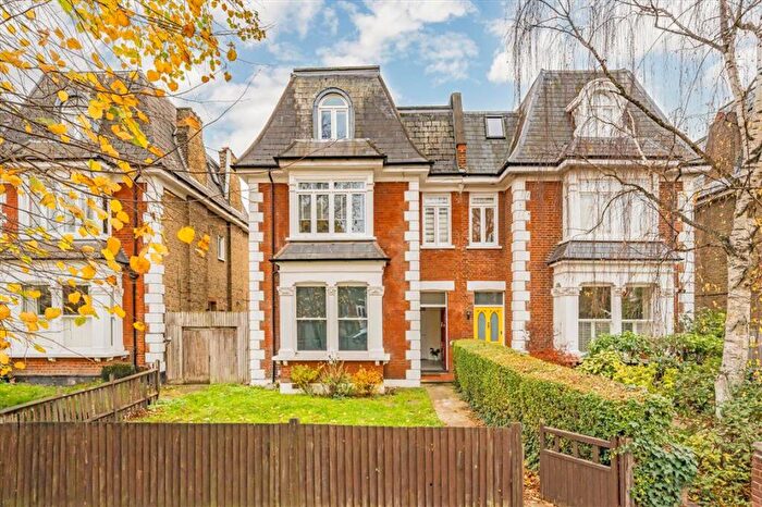 4 Bedroom Flat To Rent In Micheldever Road, Lee, SE12