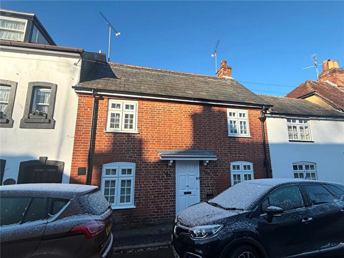 2 Bedroom Terraced House To Rent In Middlebridge Street, Romsey, Hampshire, SO51