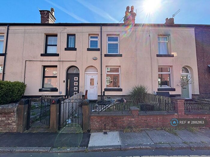 3 Bedroom Terraced House To Rent In Hampden St, Heywood, OL10