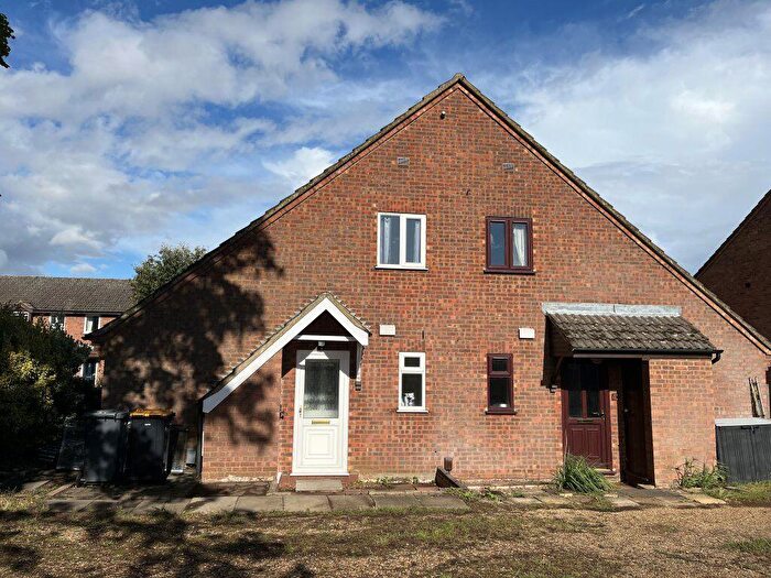 1 Bedroom Terraced House To Rent In Normandy Close, Kempston, Bedfordshire, MK42