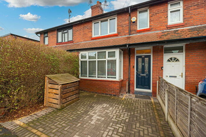 3 Bedroom Terraced House For Sale In Cranford Avenue, Sale, M33