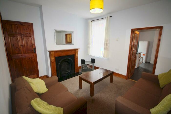 3 Bedroom Terraced House To Rent In Norman Street, West End, Leicester, LE3