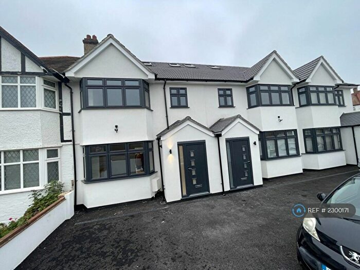 4 Bedroom Terraced House To Rent In Crossways Road, Beckenham, BR3