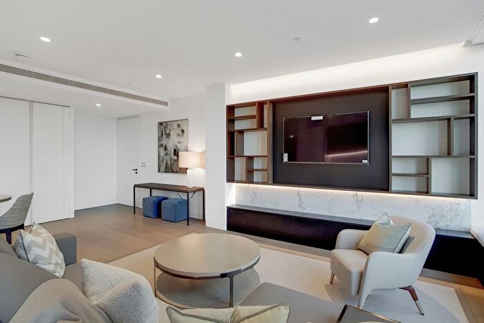 1 Bedroom Flat To Rent In Buckingham Gate, Westminster, SW1E