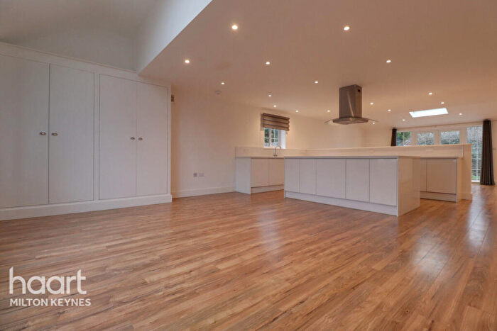 5 Bedroom Semi Detached House To Rent In Roses View, Cublington, LU7