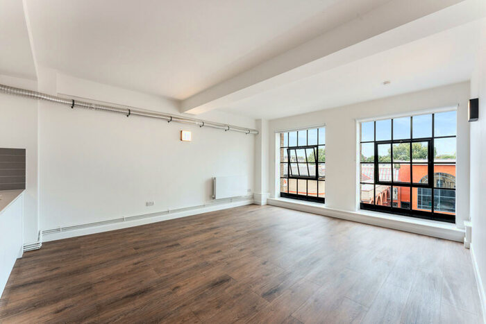 2 Bedroom Apartment To Rent In Springfield House, Dalston London, E8