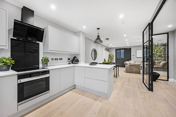 3 Bedroom Terraced House For Sale In Carlton Street, Cheltenham, GL52