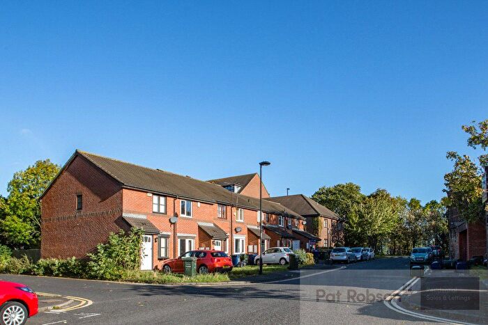 2 Bedroom Detached House To Rent In Wallace Street, Spital Tongues, Newcastle Upon Tyne, NE2