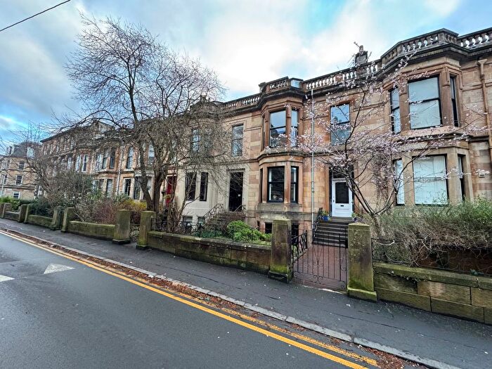 2 Bedroom Flat To Rent In Hillhead Street, Hillhead, Glasgow, G12