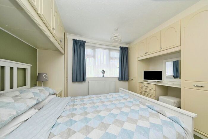 3 Bedroom Detached Bungalow For Sale In Collingwood Close, Heacham, King'S Lynn, PE31