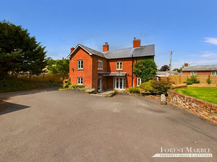 3 Bedroom Detached House To Rent In Townsend, Urchfont, Devizes, SN10