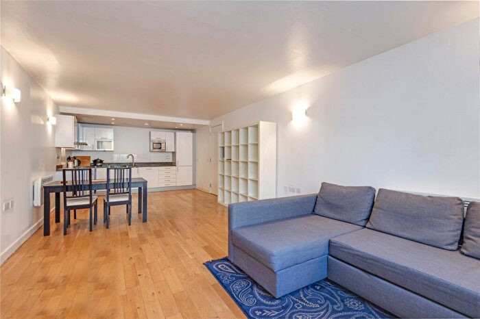 1 Bedroom Apartment To Rent In Drummond Street, NW1