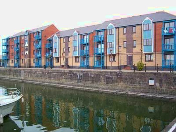 1 Bedroom Flat To Rent In Abernethy Quay, Marina, Swansea., SA1