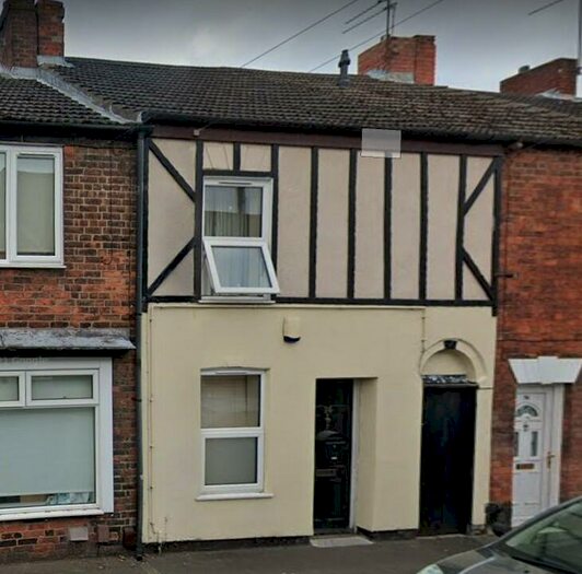 3 Bedroom Terraced House To Rent In Newland St West | Student House | /, LN1